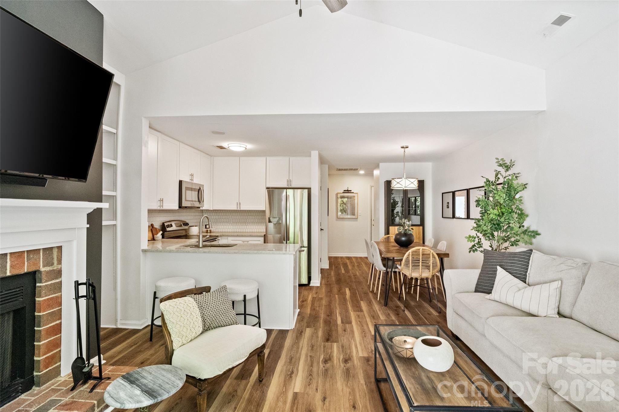 3302 Selwyn Farms Lane Charlotte NC 28209