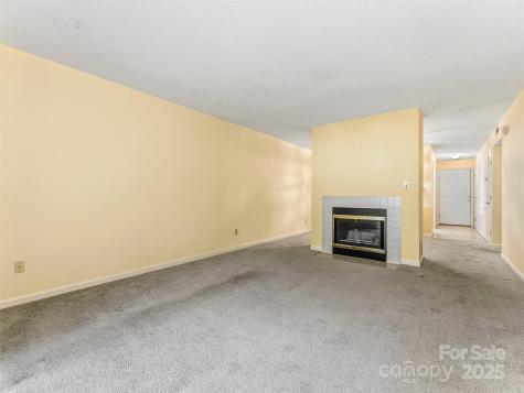 1203 Abbey Circle Asheville NC 28805