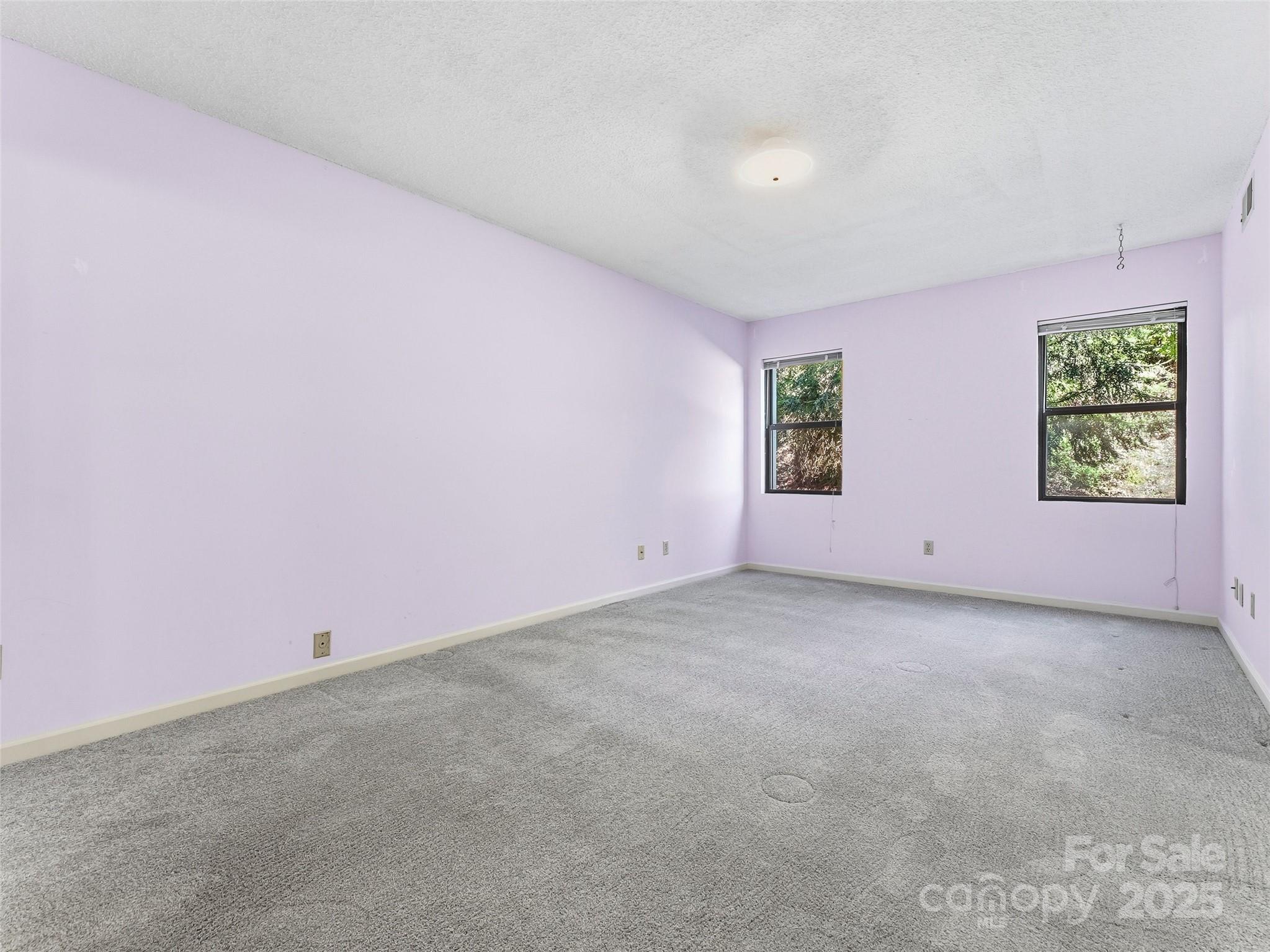 1203 Abbey Circle Asheville NC 28805