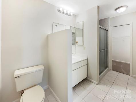 1839 J Julian Lane Charlotte NC 28208