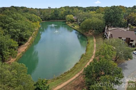 7259 Winery Lane Charlotte NC 28227