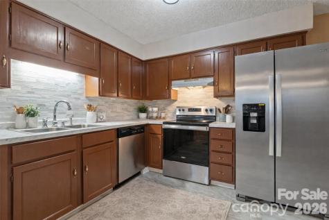 7259 Winery Lane Charlotte NC 28227