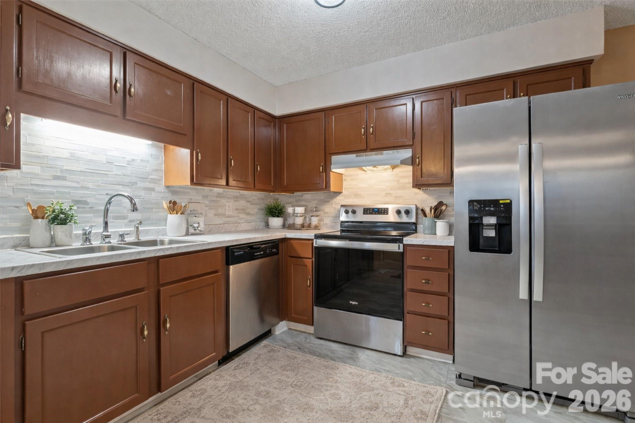 7259 Winery Lane Charlotte NC 28227