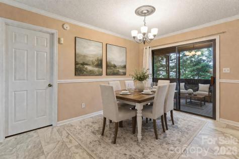 7259 Winery Lane Charlotte NC 28227