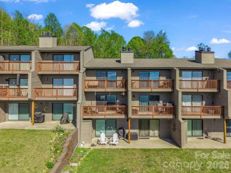 2881 White Oak Mountain Road Columbus NC 28722