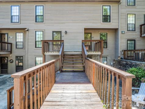 2881 White Oak Mountain Road Columbus NC 28722