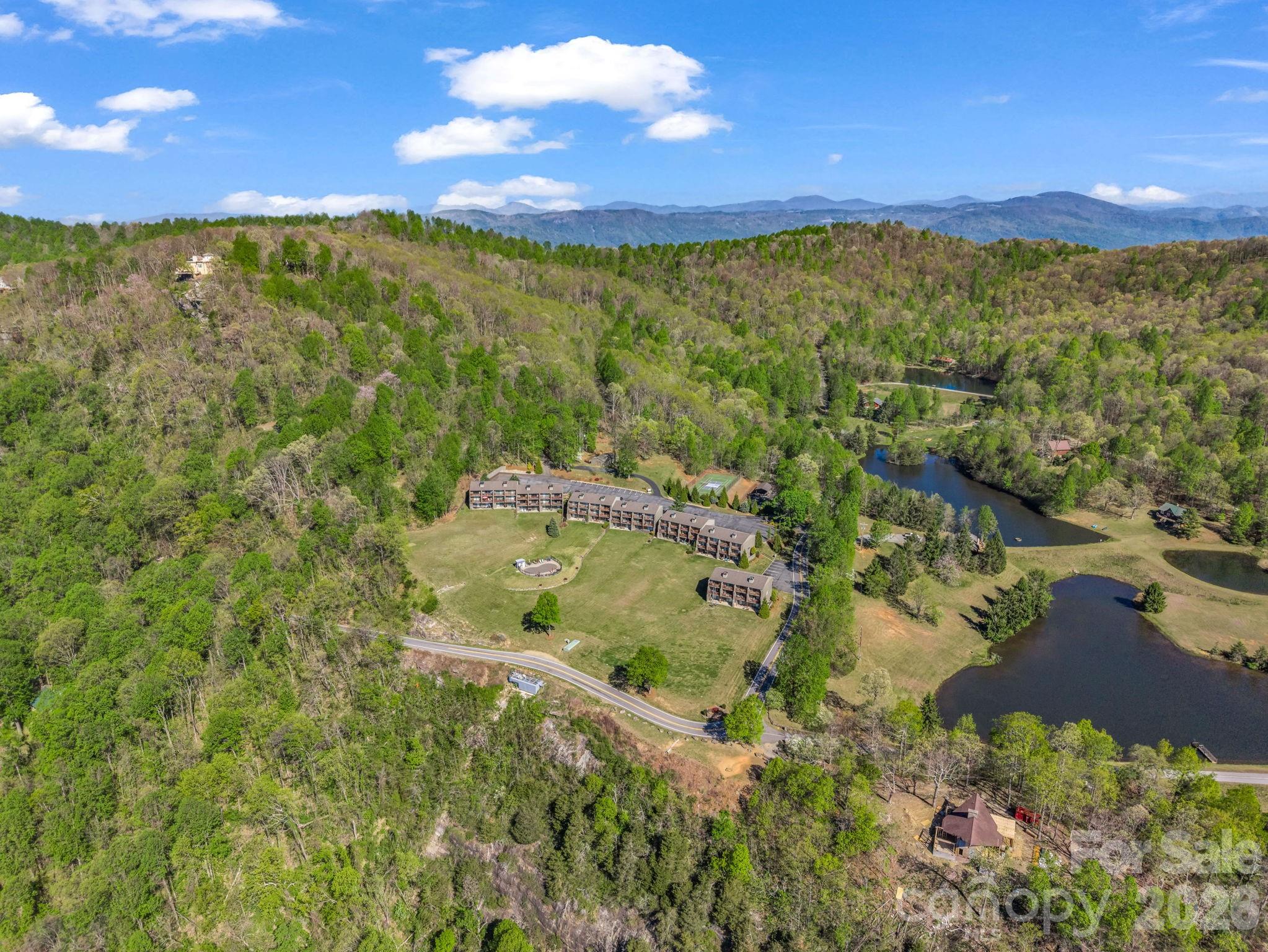 2881 White Oak Mountain Road Columbus NC 28722