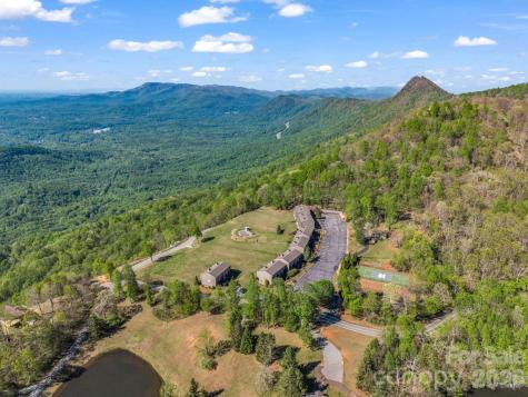 2881 White Oak Mountain Road Columbus NC 28722