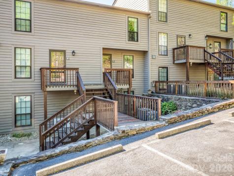 2881 White Oak Mountain Road Columbus NC 28722
