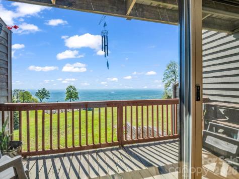 2881 White Oak Mountain Road Columbus NC 28722
