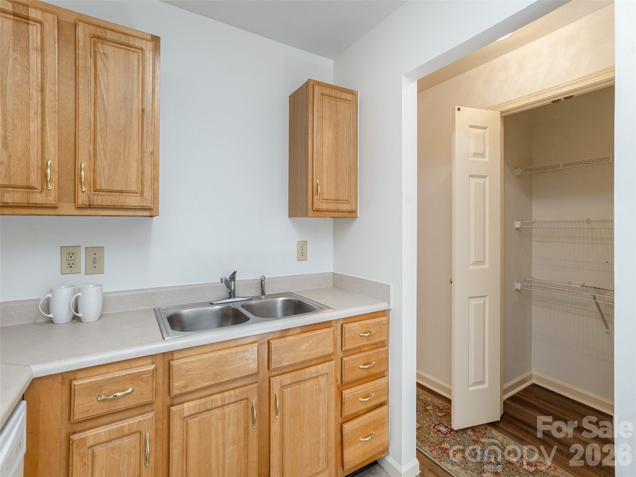 702 Carlyle Way Asheville NC 28803