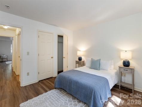 702 Carlyle Way Asheville NC 28803