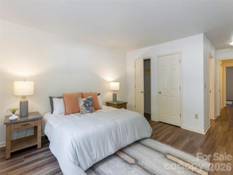 702 Carlyle Way Asheville NC 28803