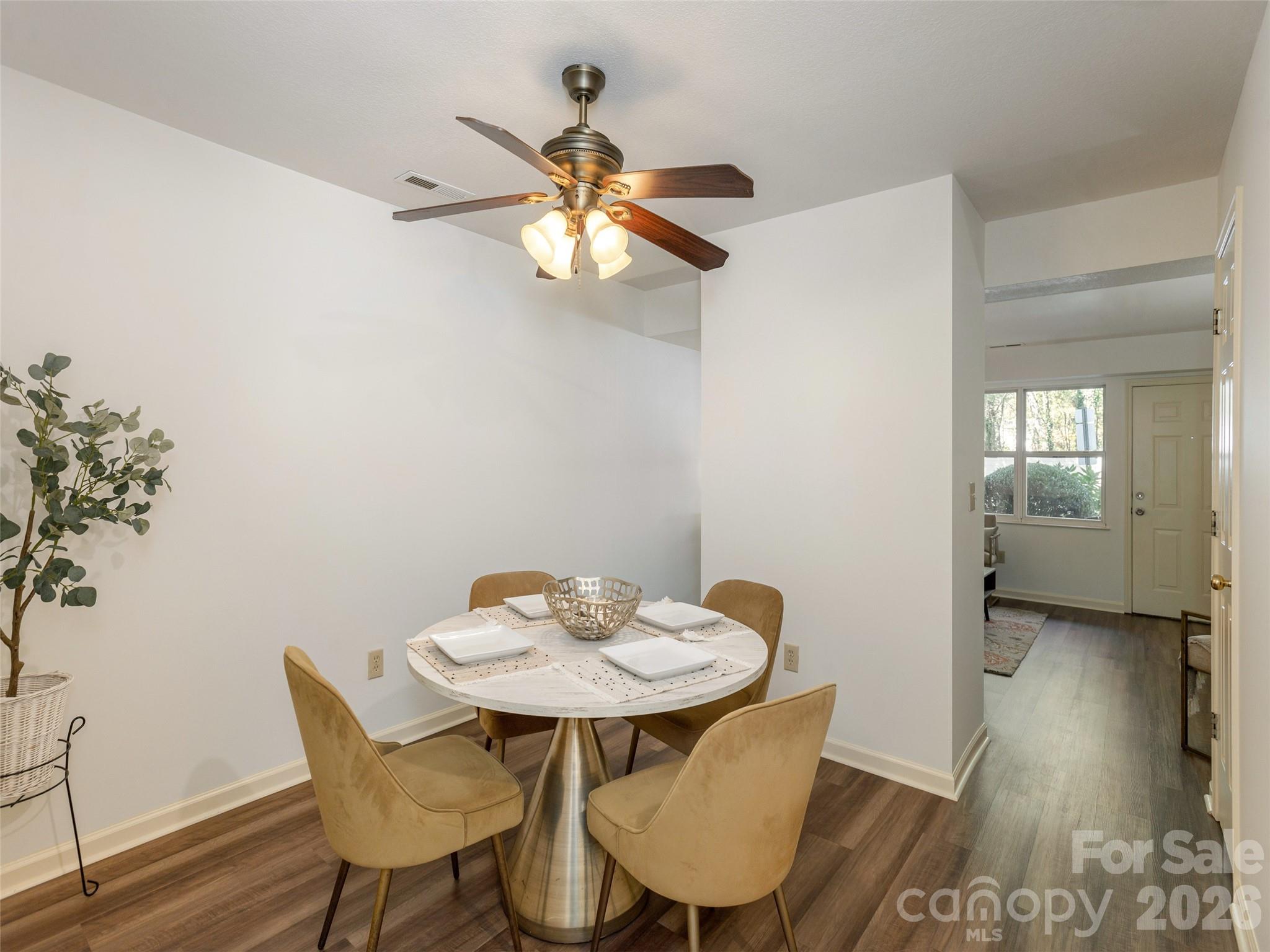 702 Carlyle Way Asheville NC 28803