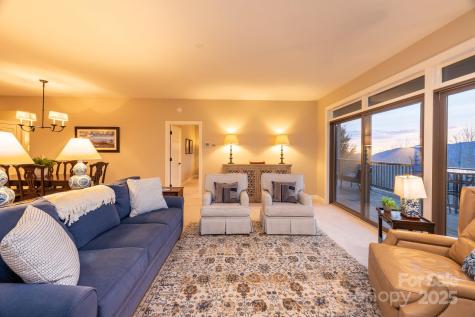 120 Pleasant View Boulevard Sugar Mountain NC 28604