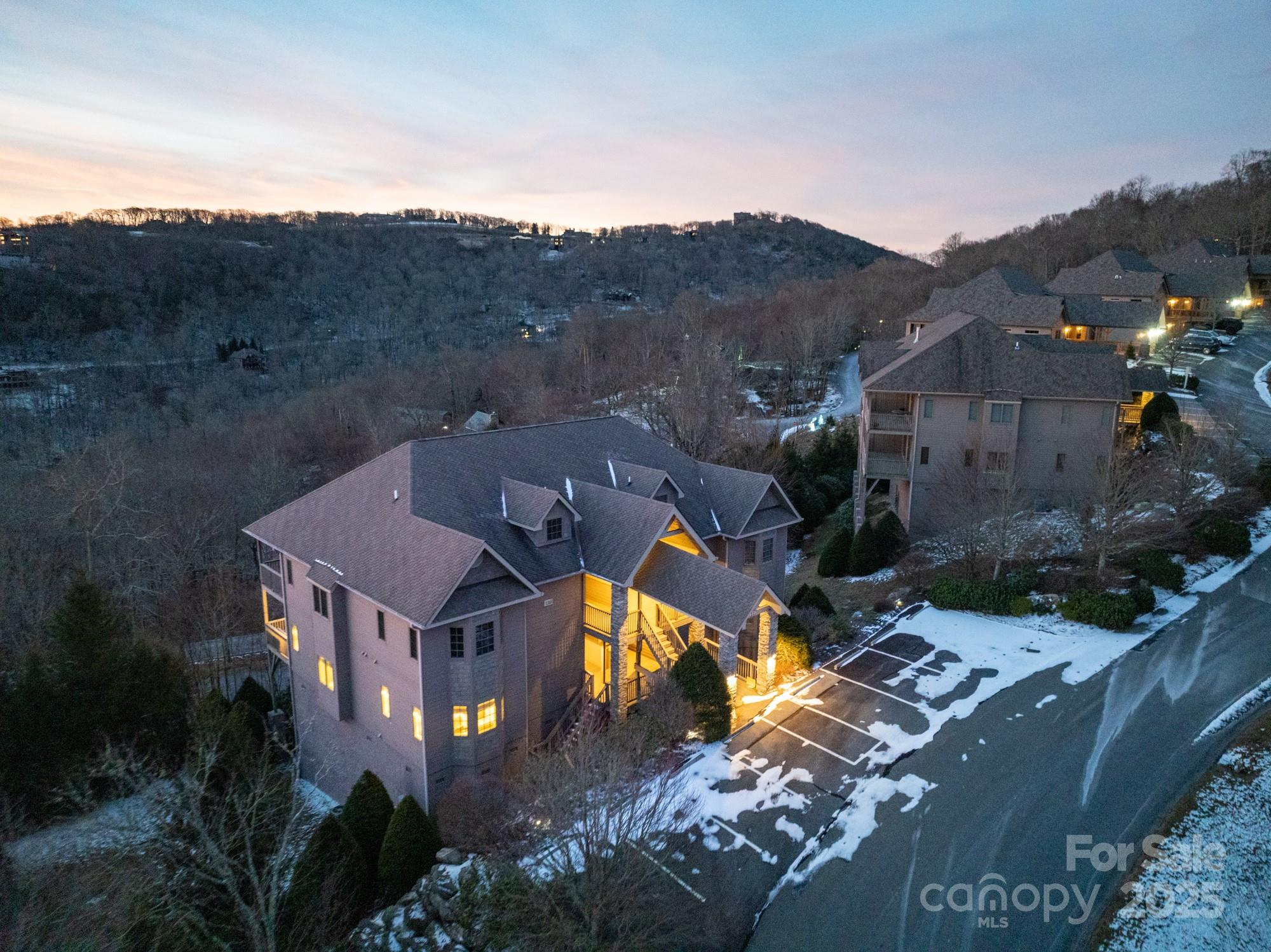 120 Pleasant View Boulevard Sugar Mountain NC 28604