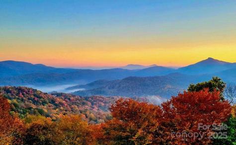 120 Pleasant View Boulevard Sugar Mountain NC 28604