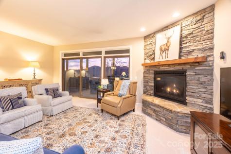 120 Pleasant View Boulevard Sugar Mountain NC 28604