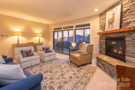 120 Pleasant View Boulevard Sugar Mountain NC 28604