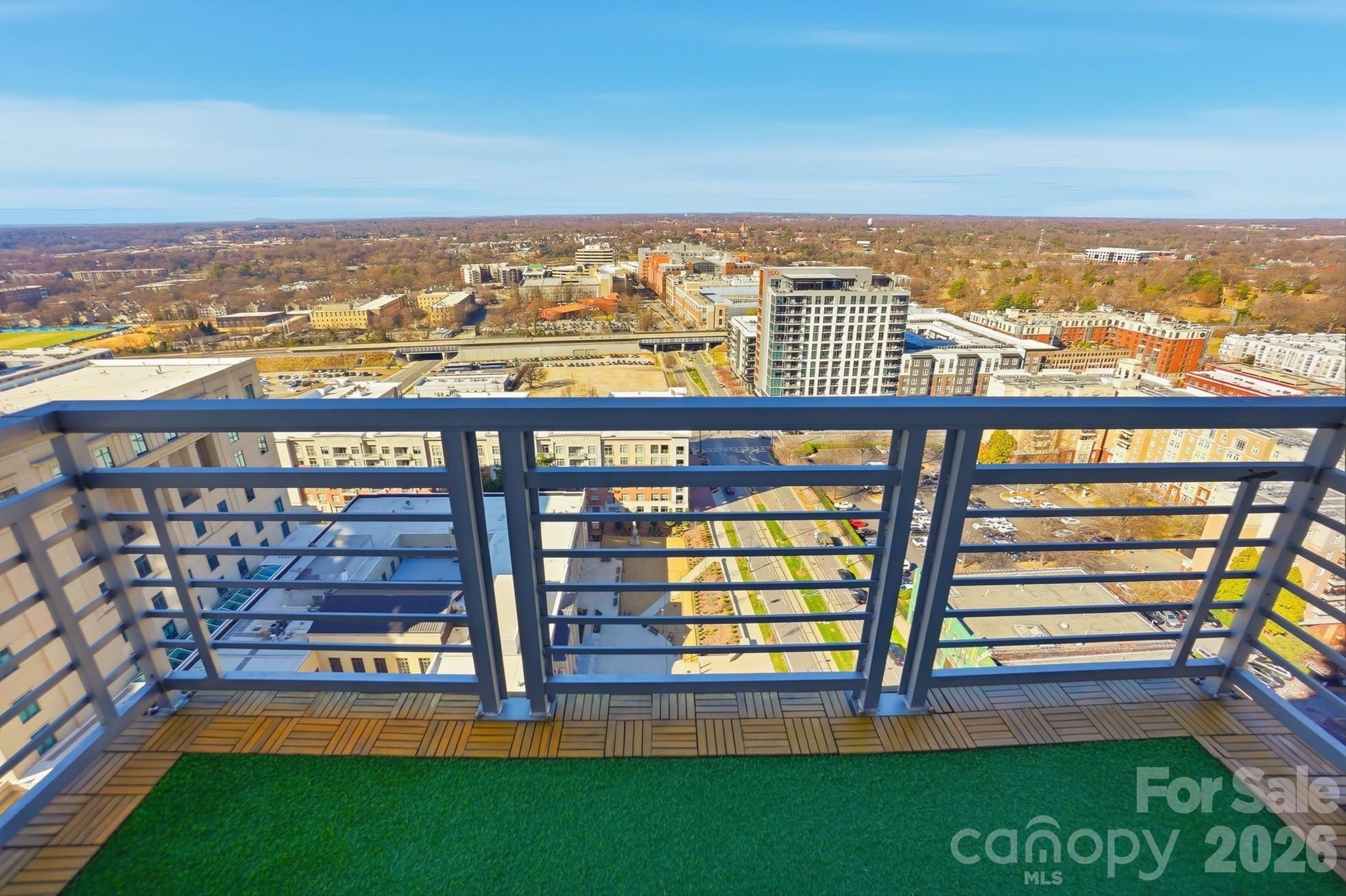 333 W Trade Street Charlotte NC 28202