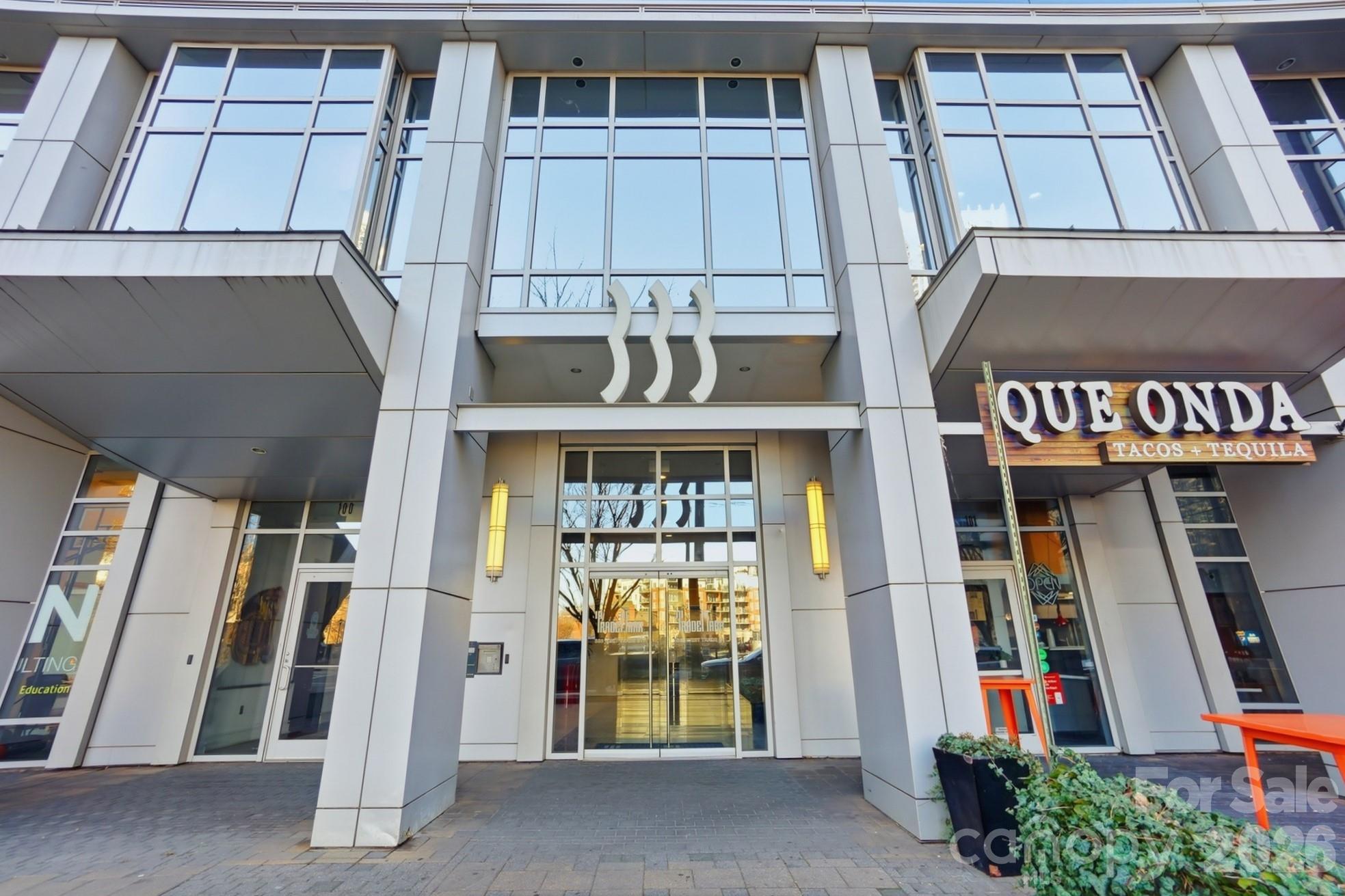 333 W Trade Street Charlotte NC 28202