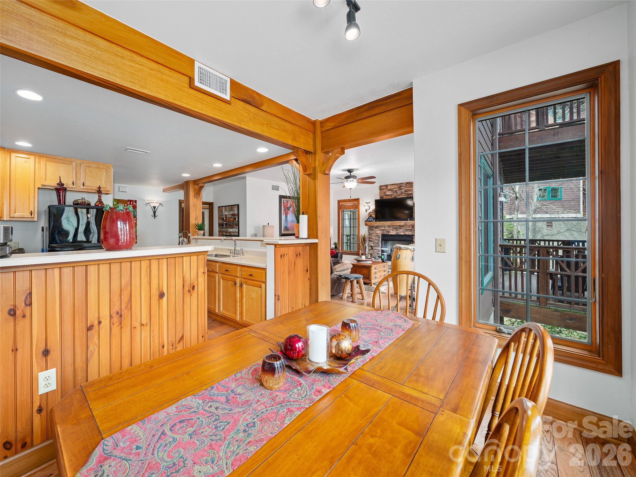 81 Creekside Way Burnsville NC 28714