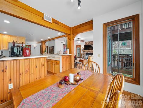 81 Creekside Way Burnsville NC 28714