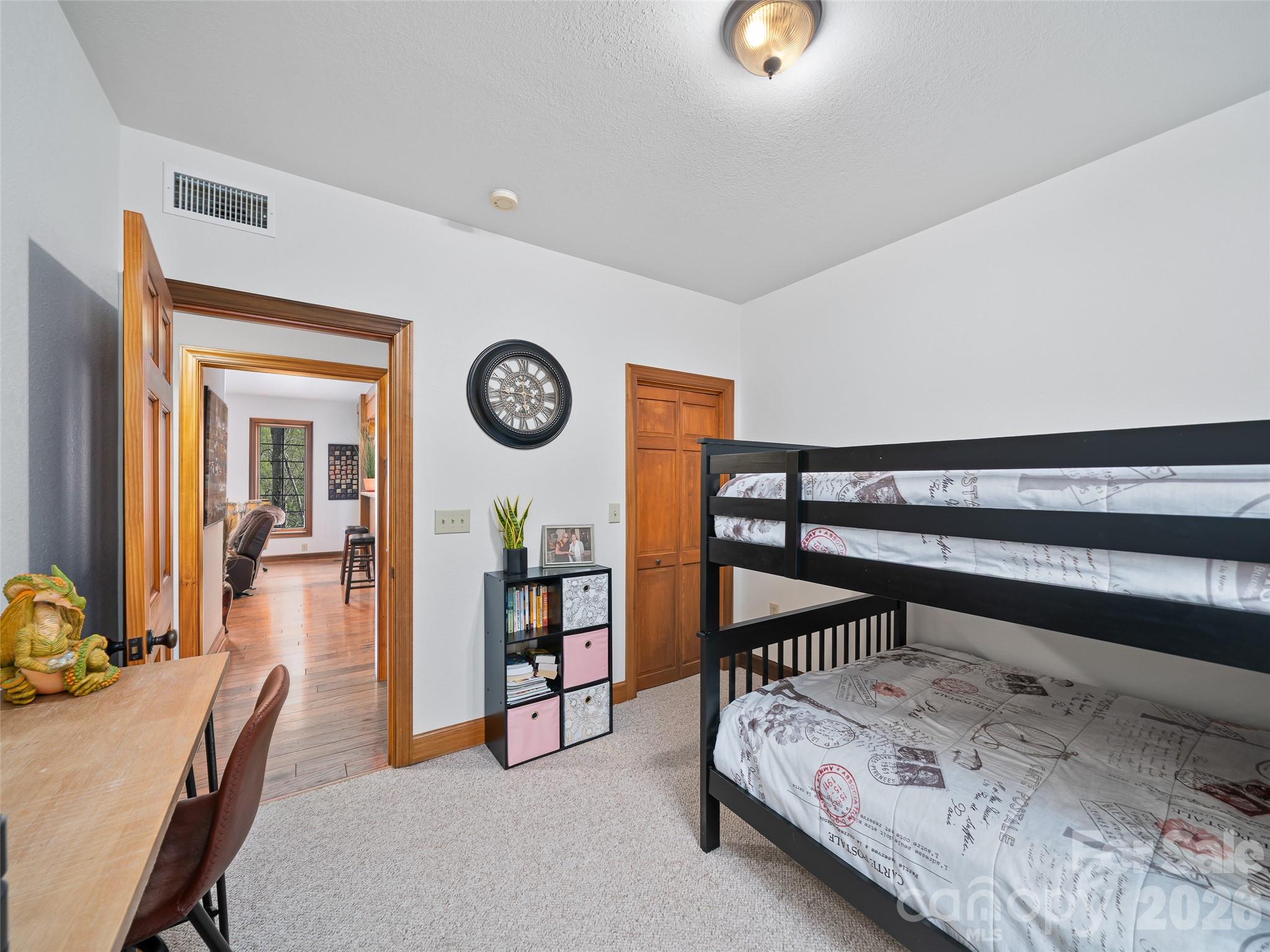 81 Creekside Way Burnsville NC 28714