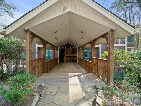 81 Creekside Way Burnsville NC 28714