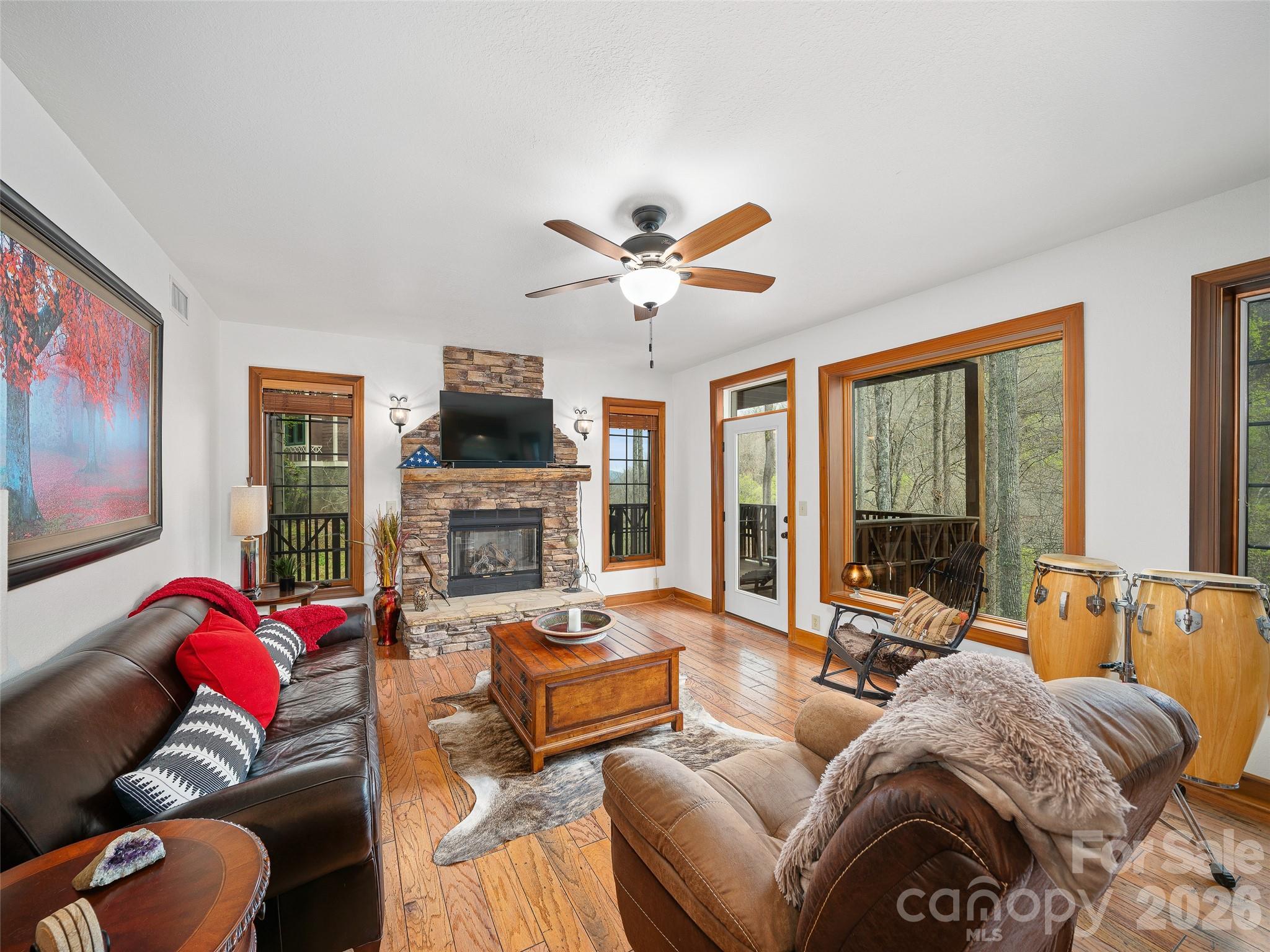 81 Creekside Way Burnsville NC 28714