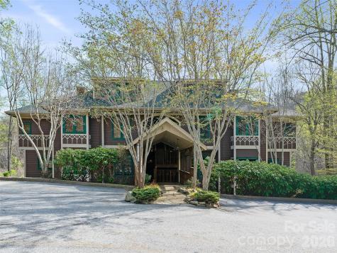81 Creekside Way Burnsville NC 28714