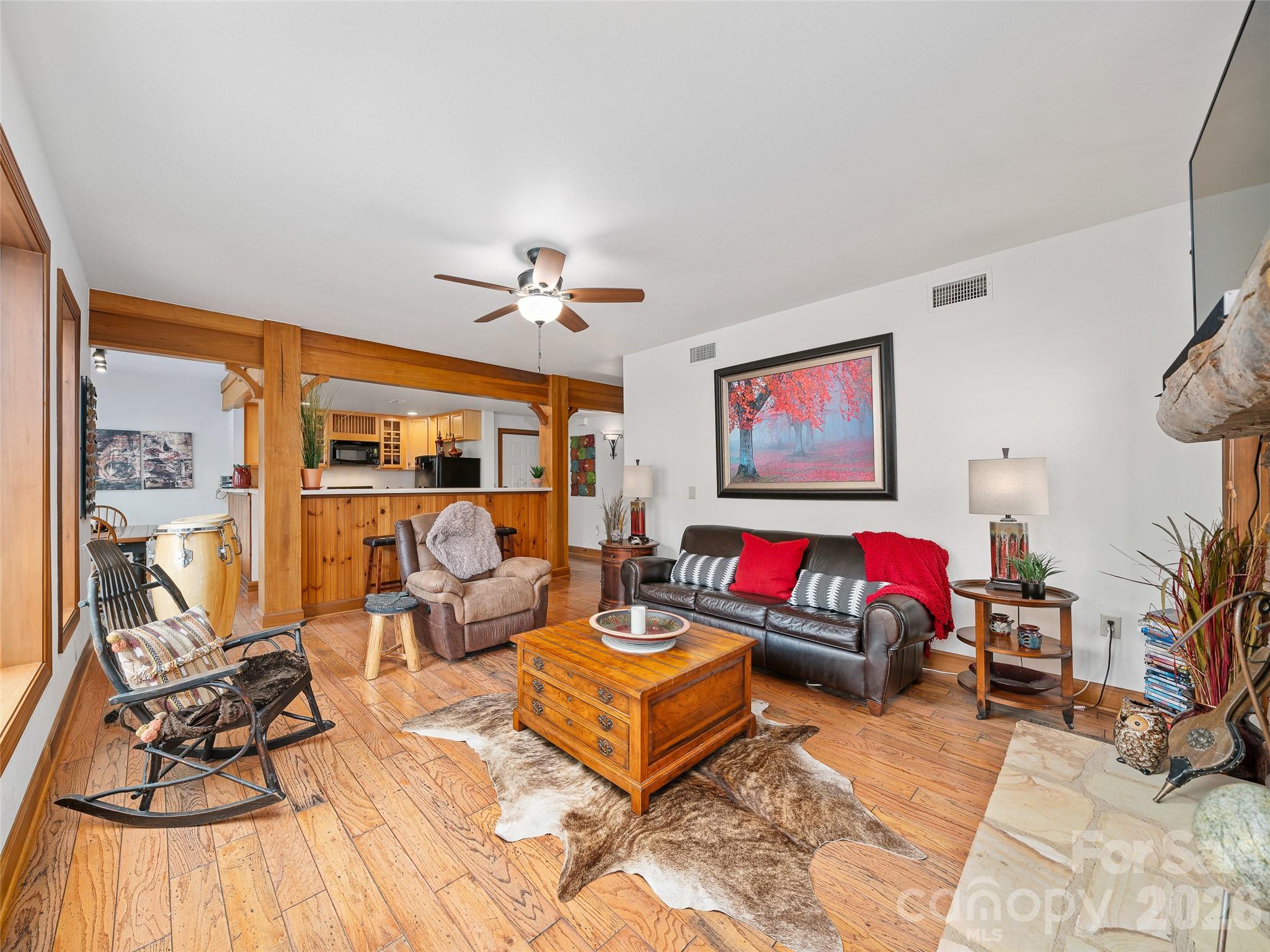 81 Creekside Way Burnsville NC 28714