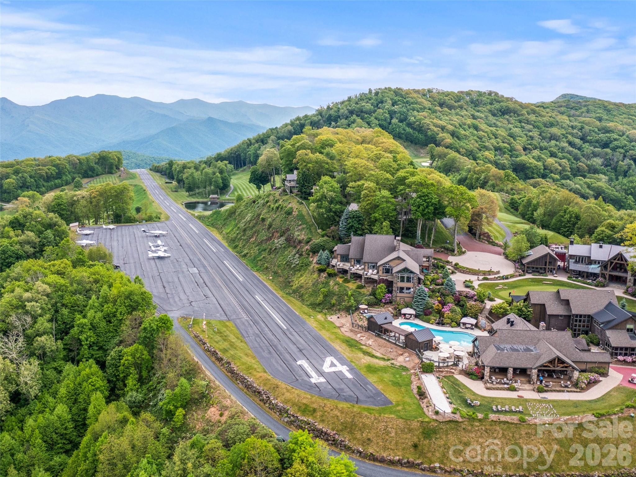 81 Creekside Way Burnsville NC 28714