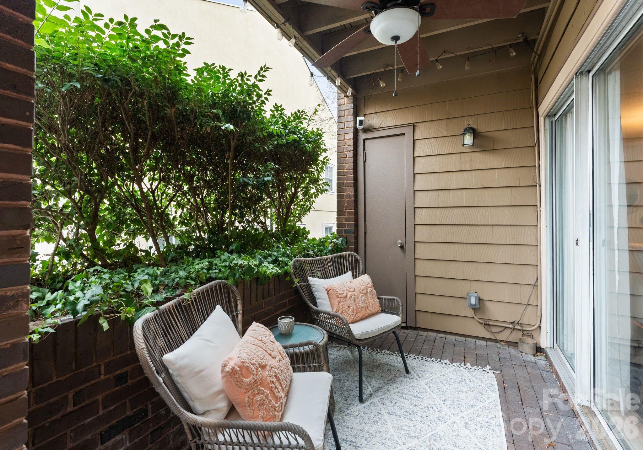 1109 E Morehead Street Charlotte NC 28204