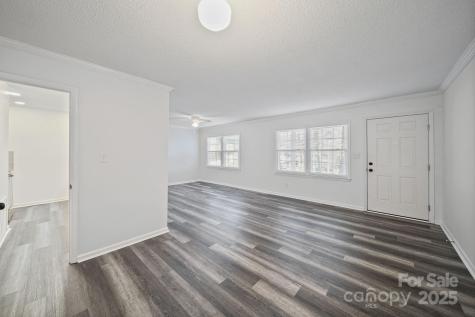 855 Nottingham Drive Gastonia NC 28054