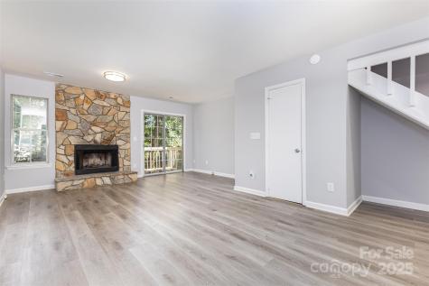 6319 Windsor Gate Lane Charlotte NC 28215