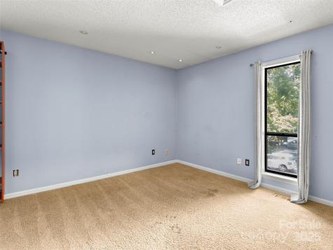 124 Cedar Forest Trail Asheville NC 28803