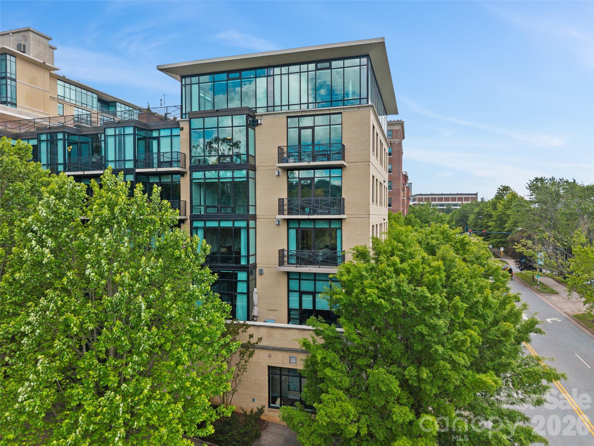 60 N Market Street Asheville NC 28801