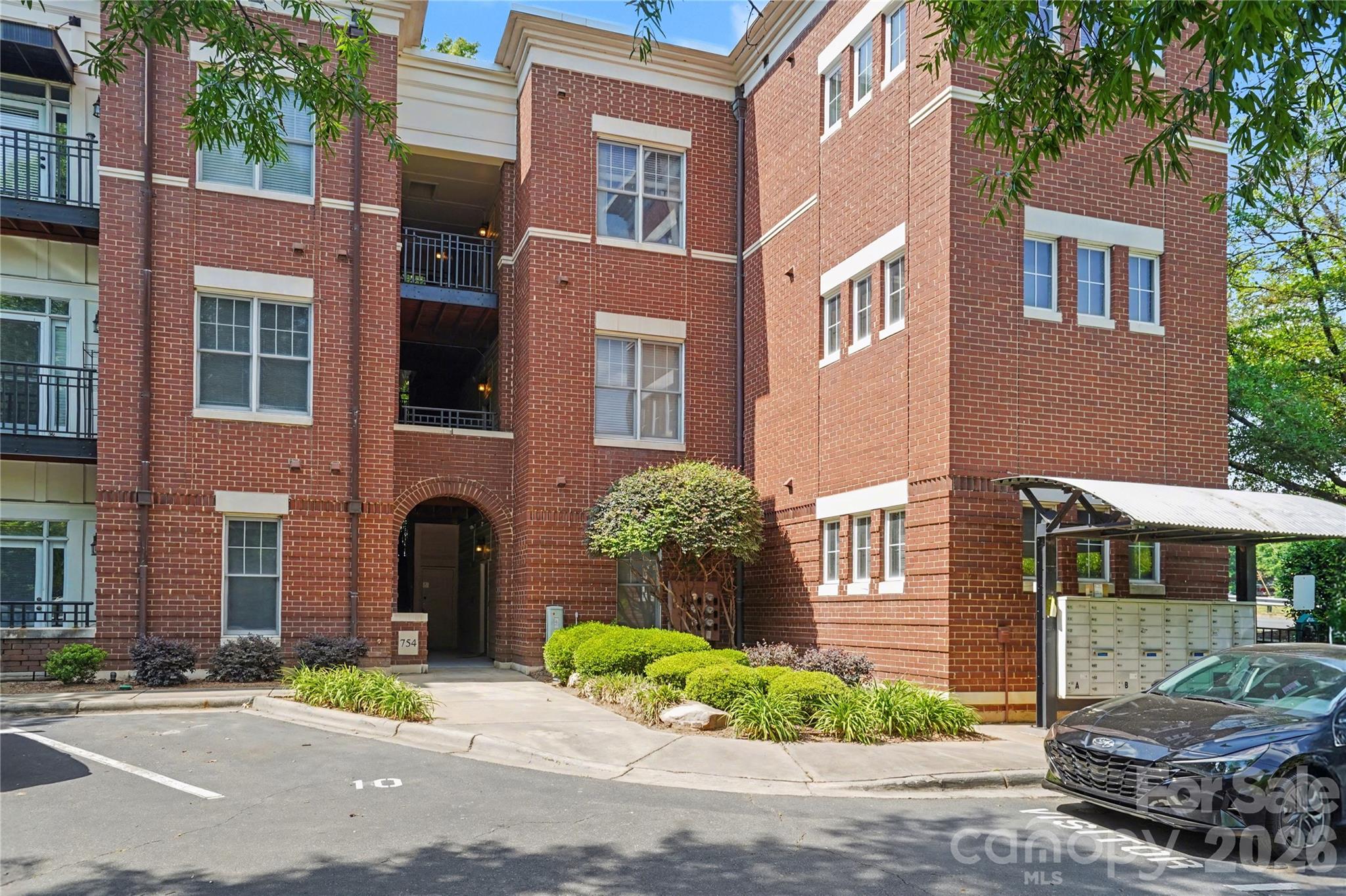 780 N Davidson Street Charlotte NC 28202