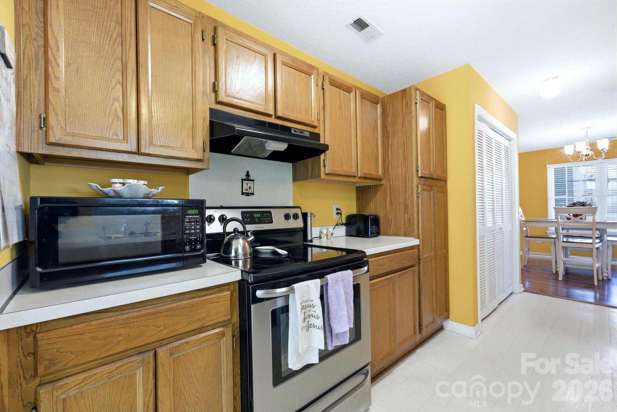 5837 Amity Springs Drive Charlotte NC 28212