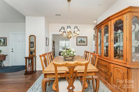 8189 Windsor Ridge Drive Charlotte NC 28277