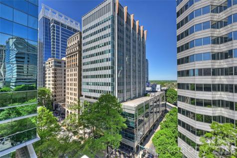 139 S Tryon Street Charlotte NC 28202