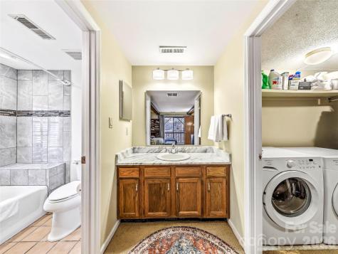 14 Cedarwood Drive Asheville NC 28803