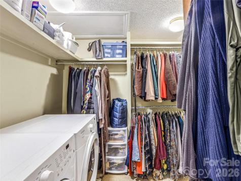 14 Cedarwood Drive Asheville NC 28803
