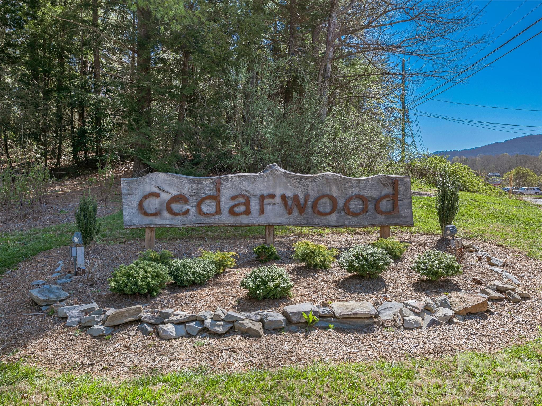 14 Cedarwood Drive Asheville NC 28803