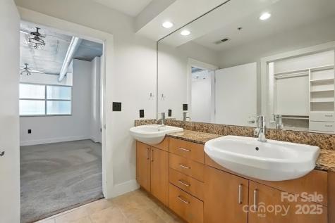 505 E 6th Street Charlotte NC 28202