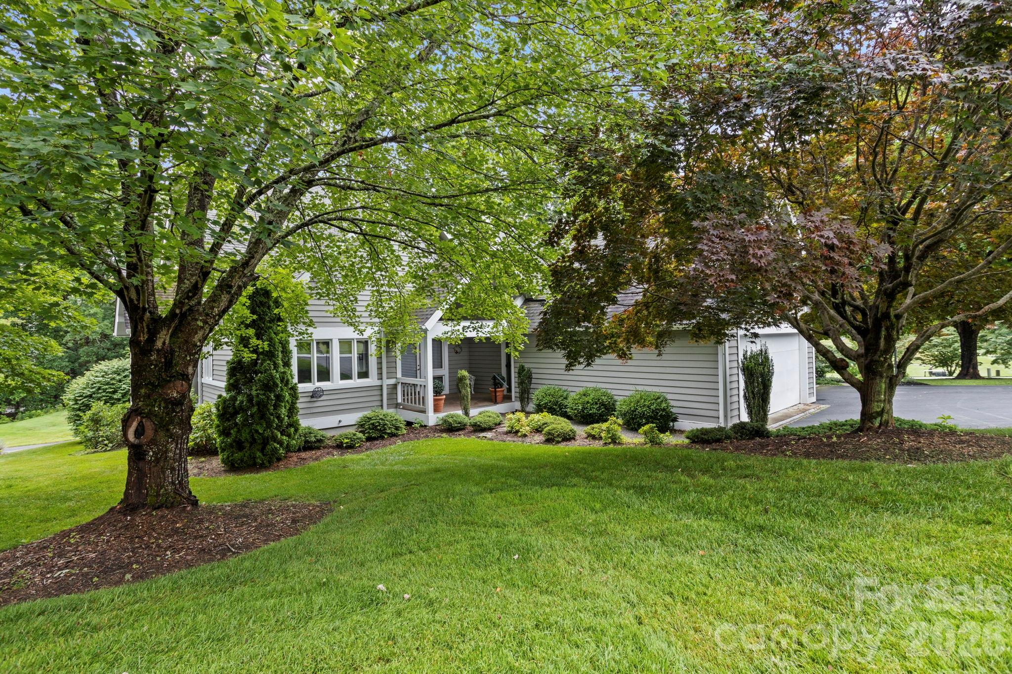 104 Overlook Drive Flat Rock NC 28731