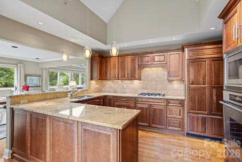 104 Overlook Drive Flat Rock NC 28731