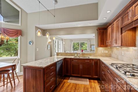 104 Overlook Drive Flat Rock NC 28731