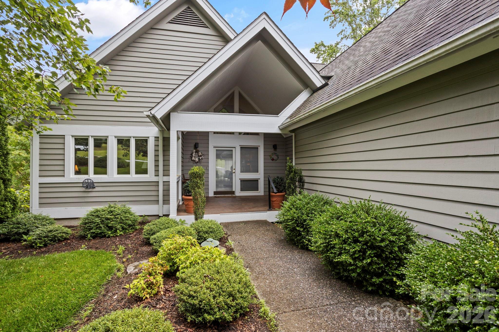 104 Overlook Drive Flat Rock NC 28731